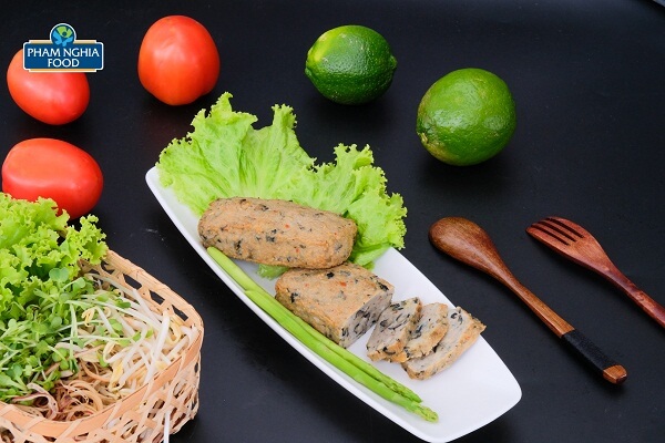 Đã có ai bị hấp dẫn bởi những miếng chả ốc vị sả ớt vô cùng hấp dẫn này chưa?