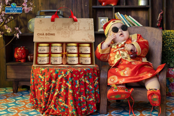 Hộp quà Tết chà bông thượng hạng với thiết kế ấn tượng và bắt mắt!