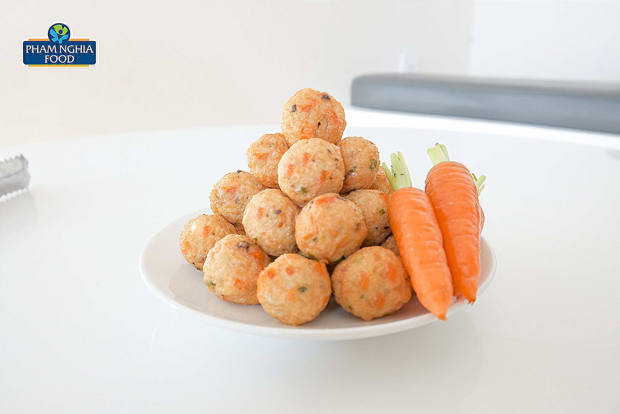 Pham Nghia Food Bronze Featherback Fish Balls Mixing Carrots