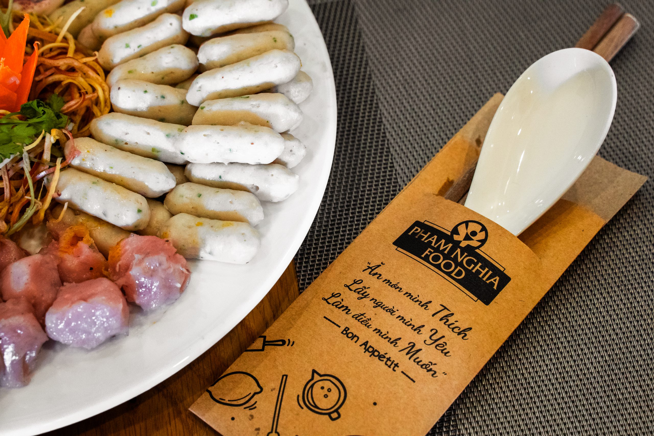Viên Lẩu Phạm Nghĩa