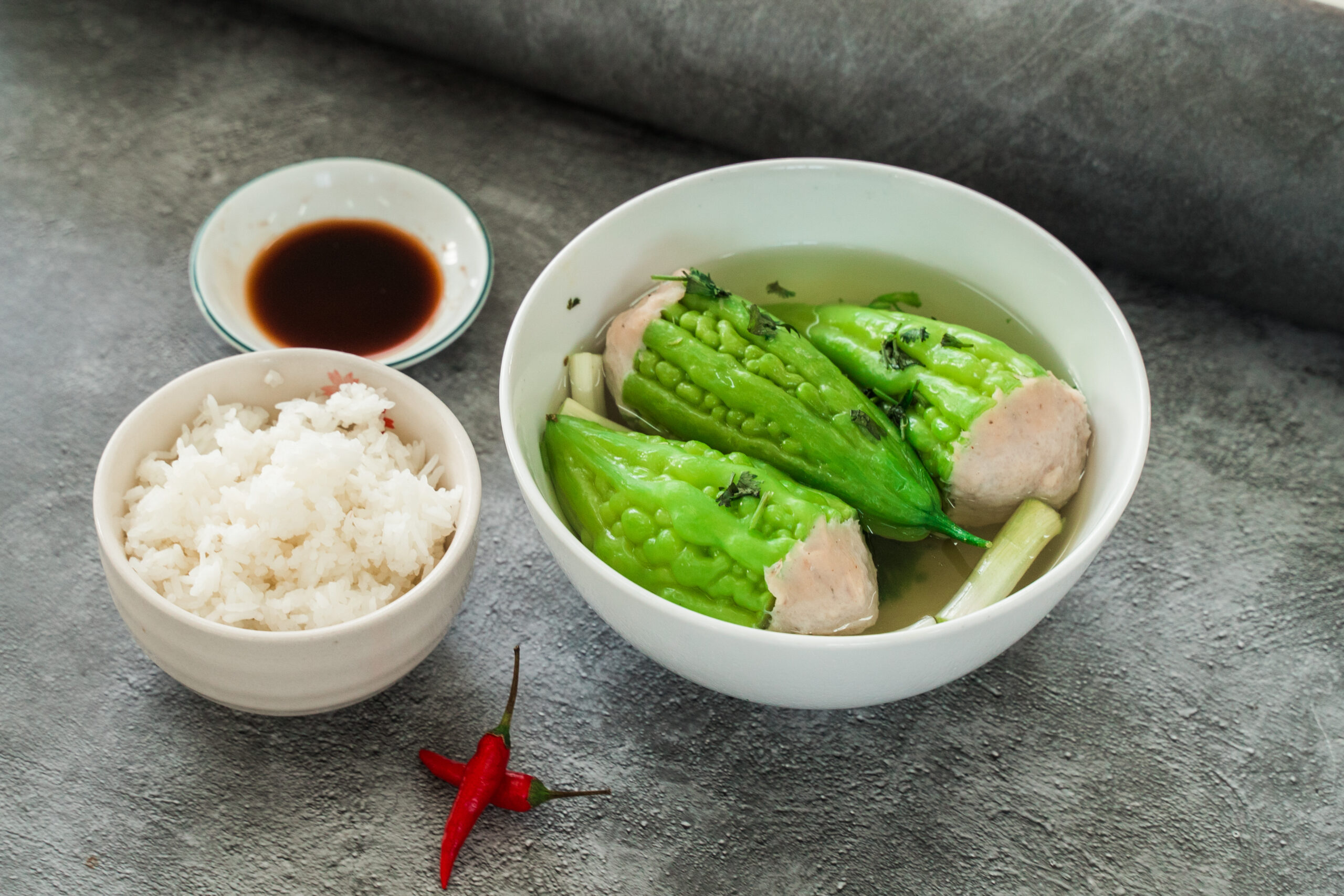 Deli featherback fish paste can be cooked into many delicious dishes