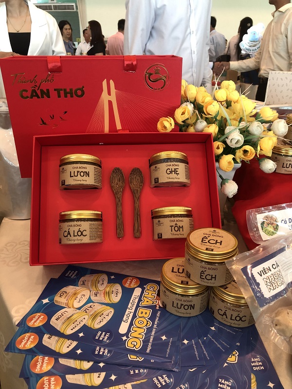 Sản phẩm chà bông bộng hạng Phạm Nghĩa trong buổi giao thương