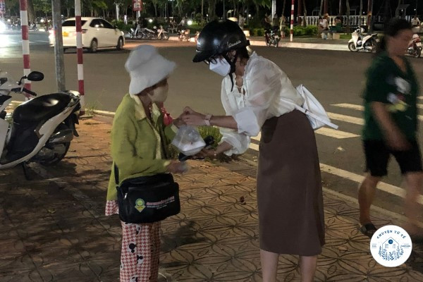 Bạn đã hiểu Phạm Nghĩa đổi nghề, mua vé số là như thế nào rồi chứ?