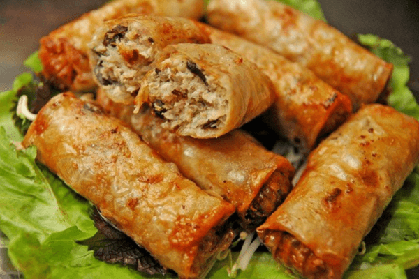 Món ngon giòn rụm, đậm đà hương vị ngày tết gọi tên nem rán!