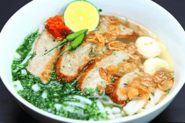 Ăn bánh canh chả cá có bị béo không?