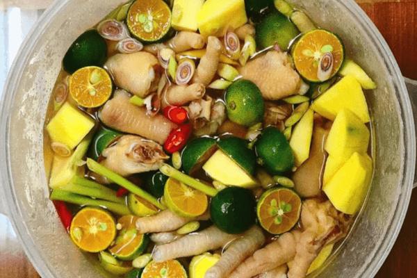 Chân gà giòn sần sật, quyện vị chua cay mặn ngọt – ăn là ghiền ngay từ miếng đầu tiên