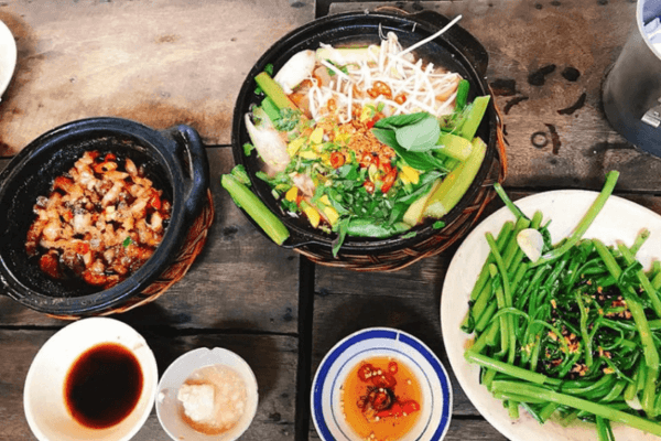 Quán Hồi Đó – quán ăn ngon Cần Thơ mang không khí bữa cơm quê, món ăn dân dã, đậm chất miền Tây
