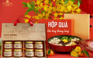 Mỗi hộp quà Tết sẽ gồm 8 hũ chà bông thượng hạng với 4 loại gồm: chà bông tôm, chà bông ghẹ, chà bông cá lóc và chà bông lươn