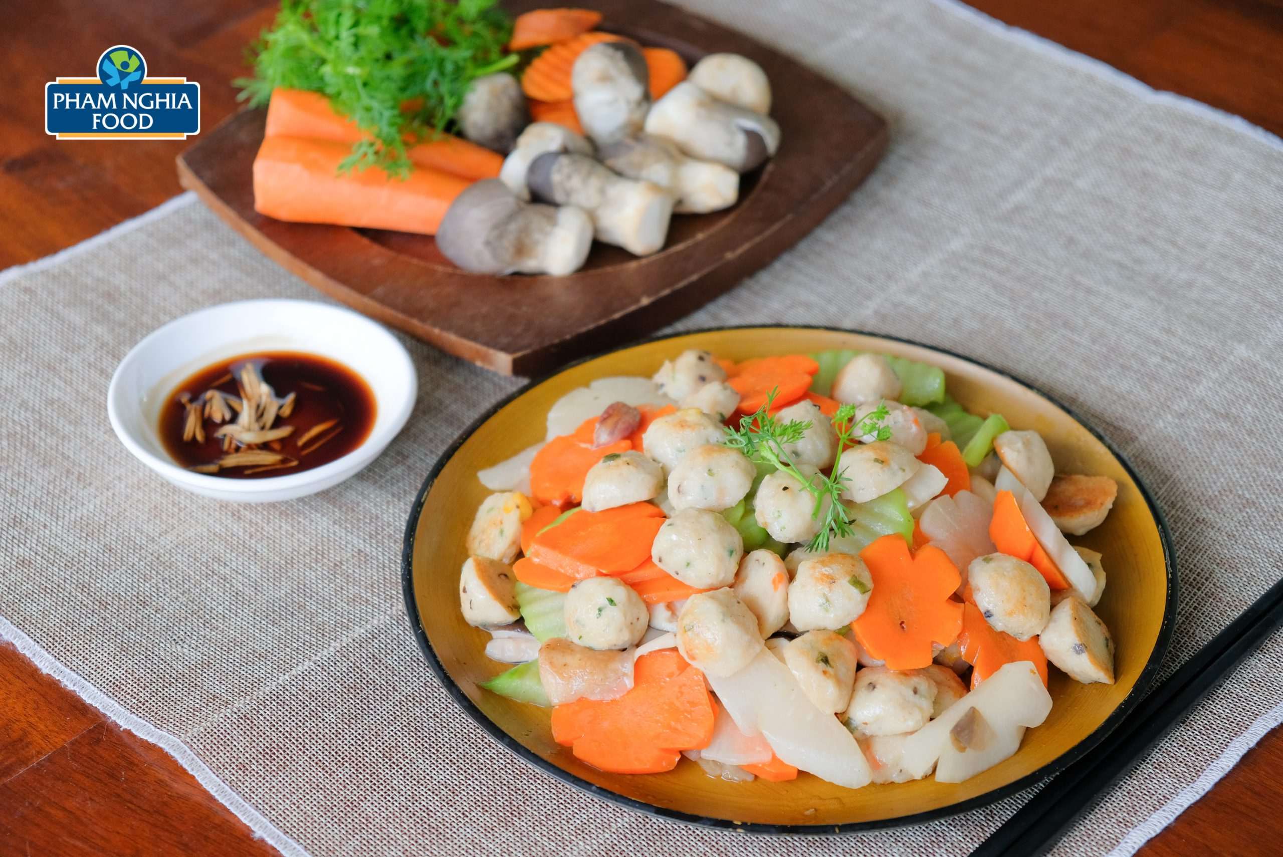 Pham Nghia Food đa dạng dòng sản phẩm từ đặc sản cá thát lát