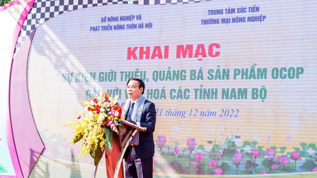 Ông Chu Phú Mỹ, Giám đốc Sở NN&PTNT TP Hà Nội phát biểu tại lễ khai mạc