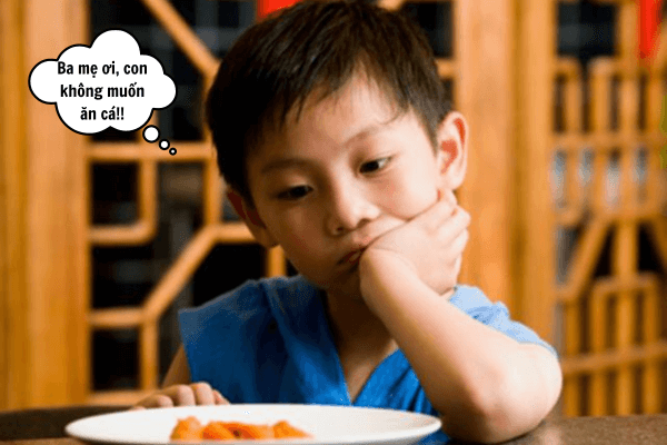 Rất nhiều trẻ em hiện nay không thích ăn thịt cá tươi vì có mùi tanh và nhiều xương