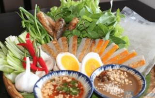 Chả cá cuốn bánh tráng - Món ăn cực dễ làm tại nhà, giải ngấy hiệu quả!