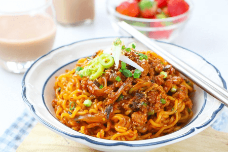 Xốt trộn mè rang thần thánh – bí quyết cho tô mì ngon chuẩn vị!
