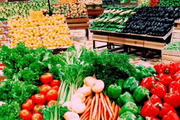 Thực phẩm sạch giúp người tiêu dùng yên tâm hơn trong bối cảnh thị trường còn nhiều sản phẩm kém chất lượng