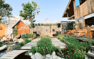 Tiệm Cà Phê Ông Quan – quán cà phê view đẹp ở Cần Thơ kết hợp chụp ảnh, ẩm thực Việt và concept decor thay đổi theo mùa, ghé là có ảnh xinh mang về