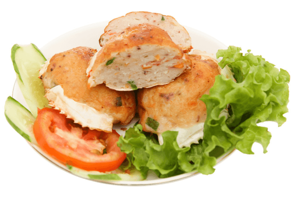 Ghẹ farci hấp dẫn nằm ở lớp nhân mềm mịn, đậm đà hòa quyện với vị ngọt tự nhiên của hải sản